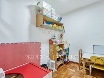 Casa con buen terreno y ubicación/ ideal para remodelar