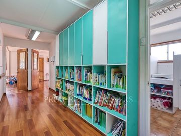 Casa con buen terreno y ubicación/ ideal para remodelar