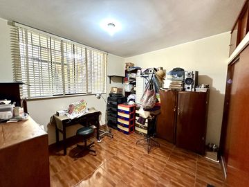 Se vende casa en la molina en santa patricia av precursores  de 360 M2