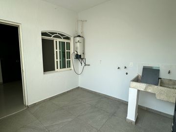 CASA EN VENTA EN LA CIMA