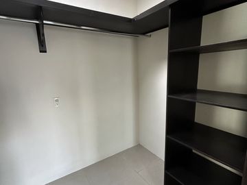 CASA EN VENTA EN LA CIMA