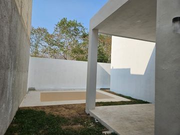 CASA EN VENTA MÉRIDA, PRIVADA RESIDENCIAL CHOLUL