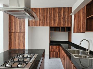 CASA EN VENTA MÉRIDA, PRIVADA RESIDENCIAL CHOLUL