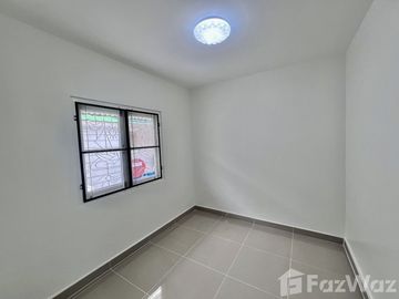 3 Bedroom Townhouse for sale at Baan Pruksa 13 Klong 3