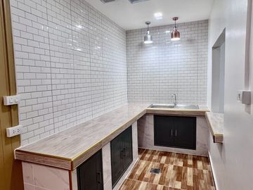 3 Bedroom Townhouse for sale at Baan Pruksa 13 Klong 3