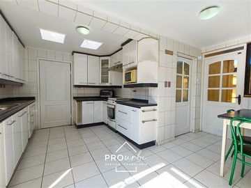 Casa en Venta en Juan Esteban Montero/ Manquehue
