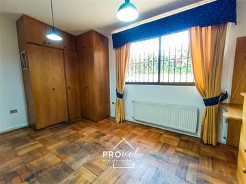 Casa en Venta en Juan Esteban Montero/ Manquehue
