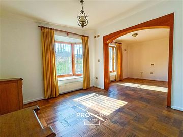Casa en Venta en Juan Esteban Montero/ Manquehue