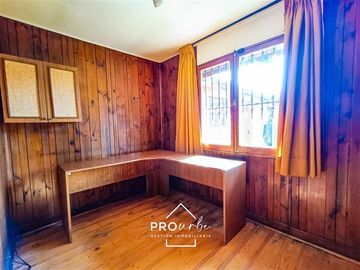 Casa en Venta en Juan Esteban Montero/ Manquehue