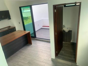 Casa en venta en fraccionamiento, Ocotepec, Cuernavaca; Mor.