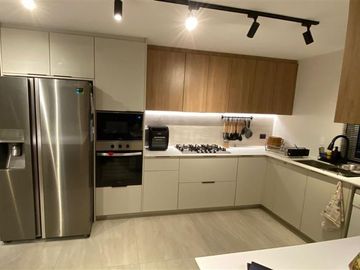 Casa en Venta en Exquisita Golf de Manquehue- Colegio Everest
