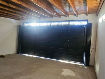 Casa en  Barrio Ecor Plottier