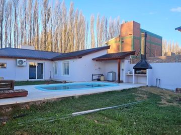 Casa en  Barrio Ecor Plottier