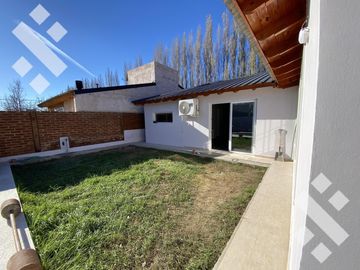 Casa en  Barrio Ecor Plottier