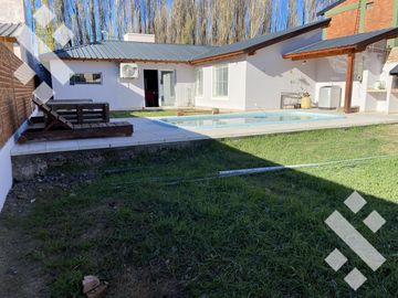 Casa en  Barrio Ecor Plottier