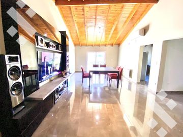 Casa en  Barrio Ecor Plottier