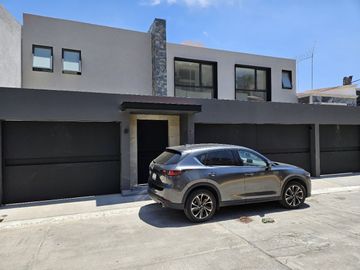 Casa Nueva en Venta en Paseos del Bosque