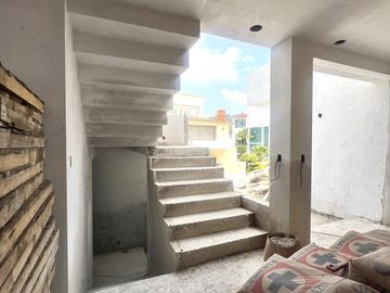 Casa nueva en preventa Bosque Tzalam,  Zona Esmeralda