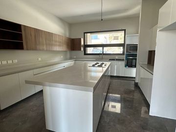 CASA EN VENTA TERRALTA L65