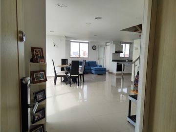Apartamento duplex en venta sector Nuevo Horizonte