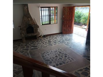 VENDO CASA CAMPESTRE EN EL CARMEN DE VIBORAL CANADA 950 METROS CH