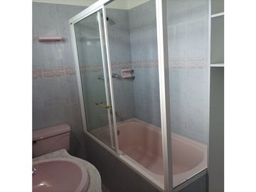 VENDO CASA CAMPESTRE EN EL CARMEN DE VIBORAL CANADA 950 METROS CH