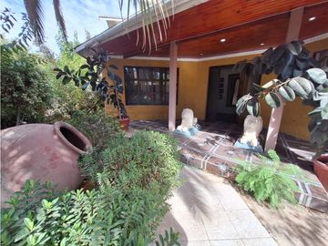 Venta Parcela 6D 6B con piscina, quincho, estacionamiento, Calle Larga