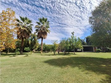 Venta Parcela 6D 6B con piscina, quincho, estacionamiento, Calle Larga