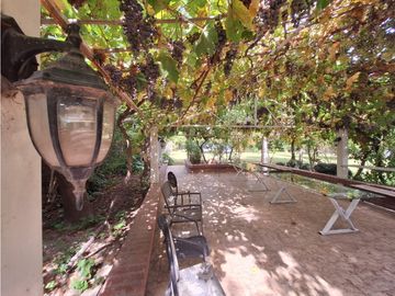 Venta Parcela 6D 6B con piscina, quincho, estacionamiento, Calle Larga