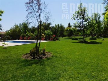 Casa en Venta en Chicureo Poniente