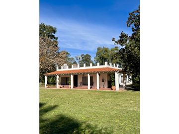 Campo en venta. 225 Has ganaderas con Excelente mejoras