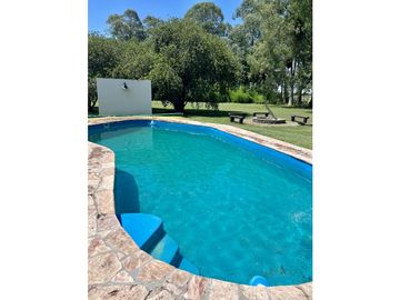 Campo en venta. 225 Has ganaderas con Excelente mejoras