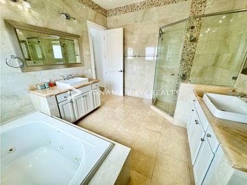 FAIRWAY ESTATES / SANTA MARIA / VENTA