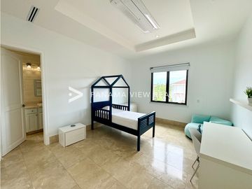 FAIRWAY ESTATES / SANTA MARIA / VENTA