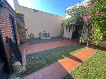 Casa en venta en Lanus Oeste