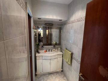 Casa en venta en Lanus Oeste