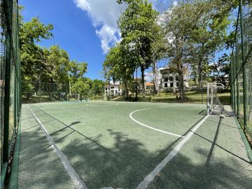 VENTA DE CASA EN  CLAYTON - SENDERO DE CAMINO DE CRUCES