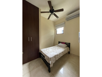 VENTA DE CASA EN  CLAYTON - SENDERO DE CAMINO DE CRUCES