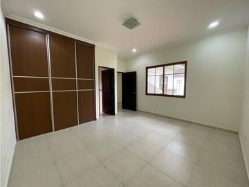 Venta de casa en clayton - Los Senderos de camino de cruces