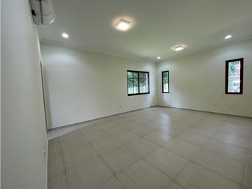 Venta de casa en clayton - Los Senderos de camino de cruces