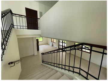 Venta de casa en clayton - Los Senderos de camino de cruces