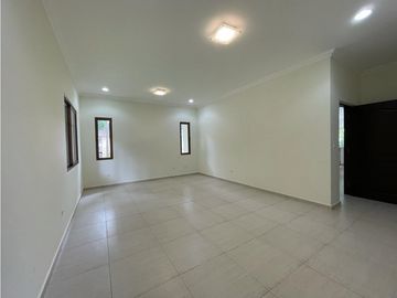 Venta de casa en clayton - Los Senderos de camino de cruces