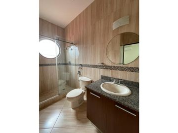 Venta de casa en clayton - Los Senderos de camino de cruces