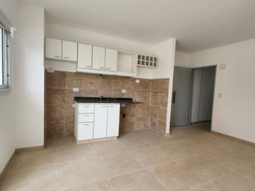 Departamento en venta en Remedios de Escalada Oeste