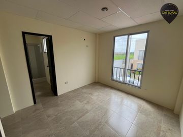 Casa de venta en Urb. Gran Vittoria – código:21184
