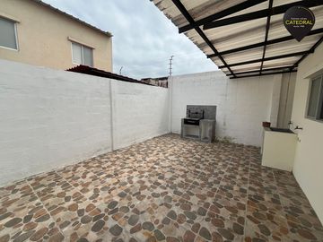 Casa de venta en Urb. Gran Vittoria – código:21184
