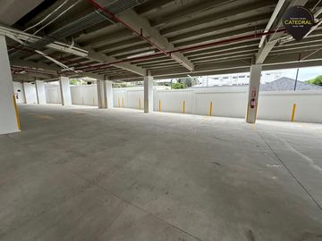 Departamento de venta en Ceibos  - Av. Leopoldo Carrera – código:21167