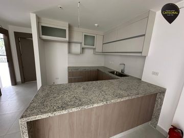 Departamento de venta en Ceibos  - Av. Leopoldo Carrera – código:21167