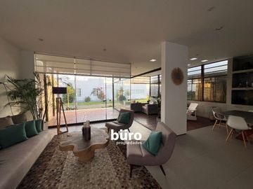 PRECIOSA CASA DE PLAYA EN VENTA EN PLAYA GAVIOTAS, ASIA