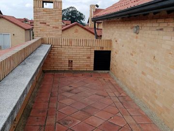 VENTA de CASAS en CHIA